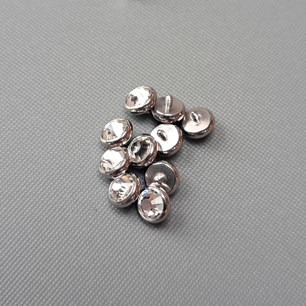 Kamienok na labretku 3mm/0,8mm